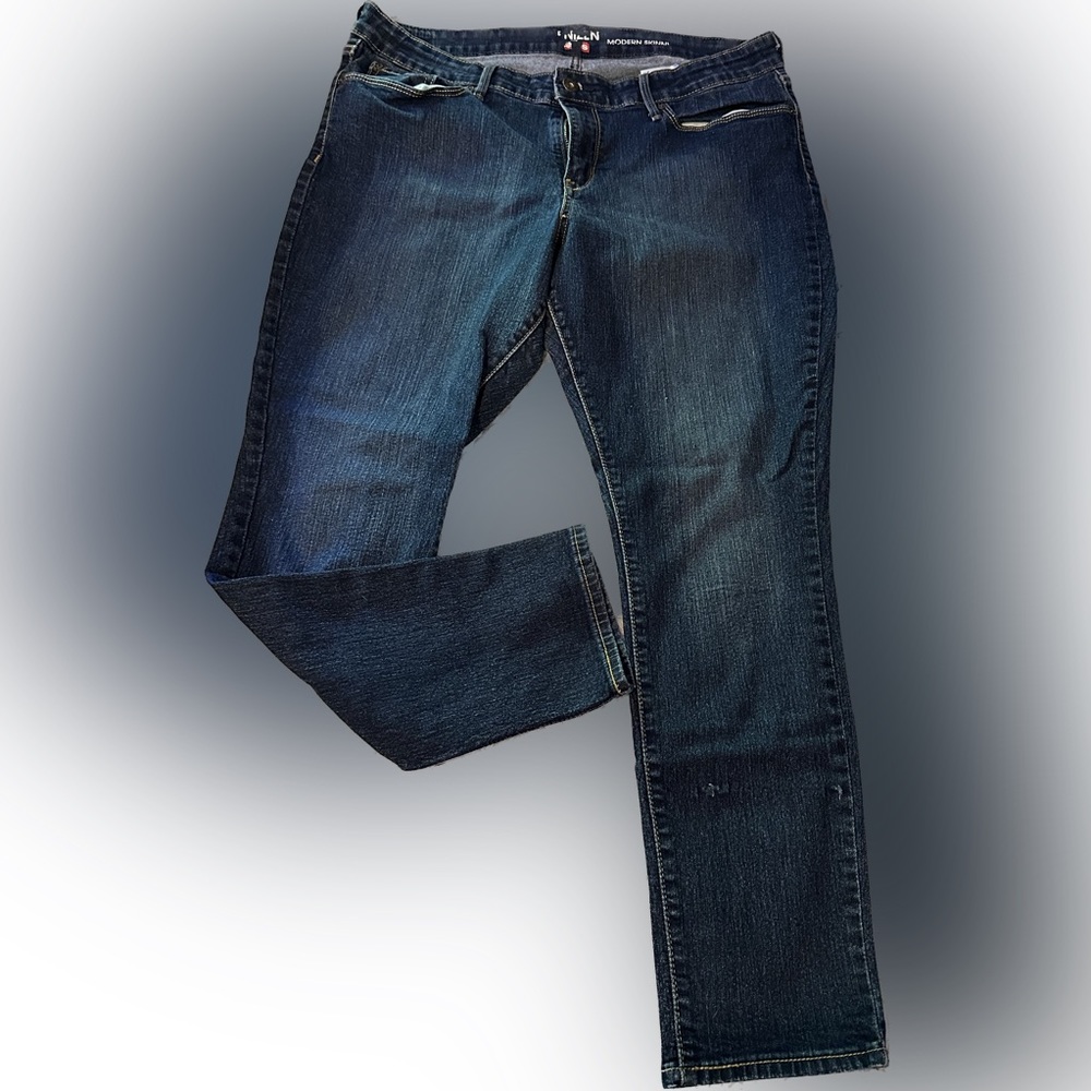 Levi’s Denizen skinny jeans size 16